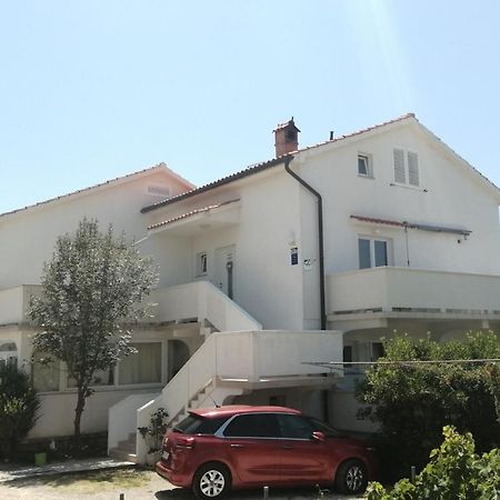 Apartmani Ana I Predrag Lopar Exterior foto