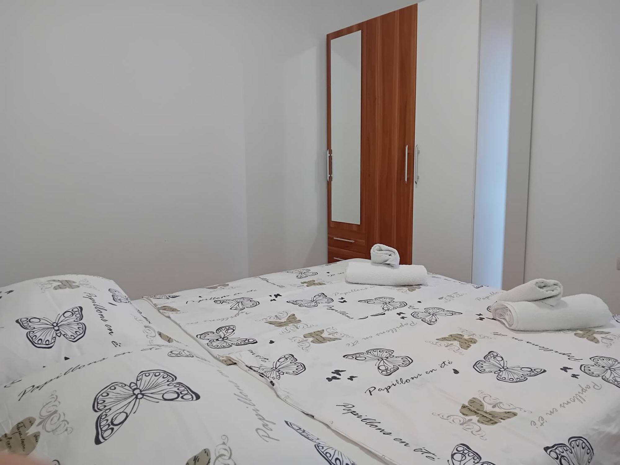 Apartmani Ana I Predrag Lopar Habitación foto
