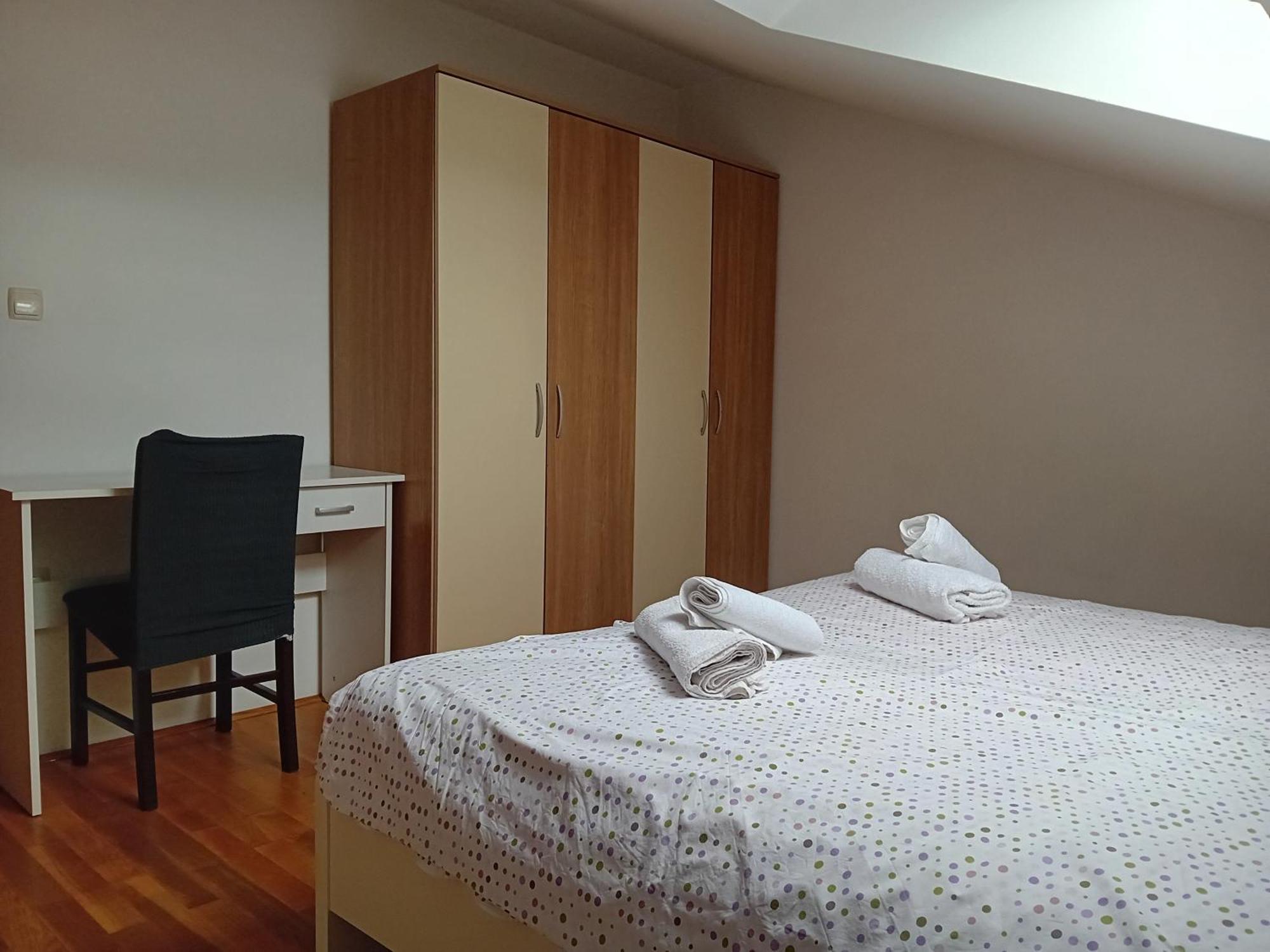 Apartmani Ana I Predrag Lopar Habitación foto